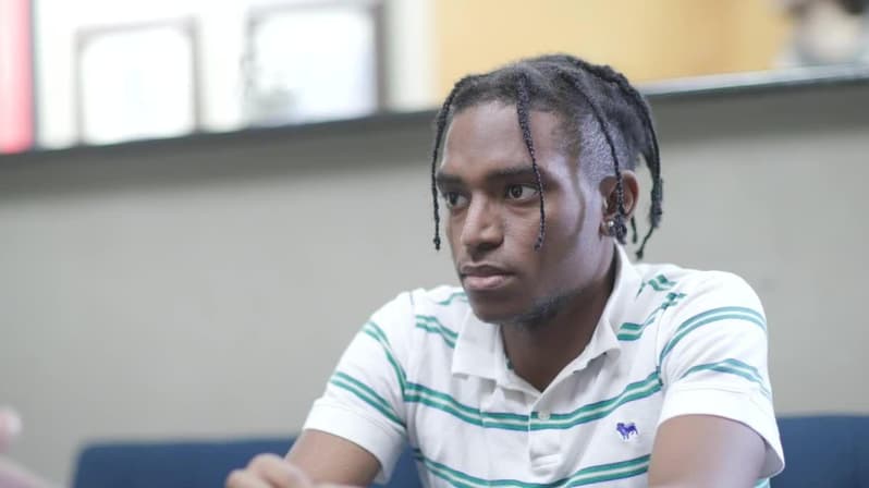 Watch Coming Out S01:E01 The Encounter Free TV Shows Tubi