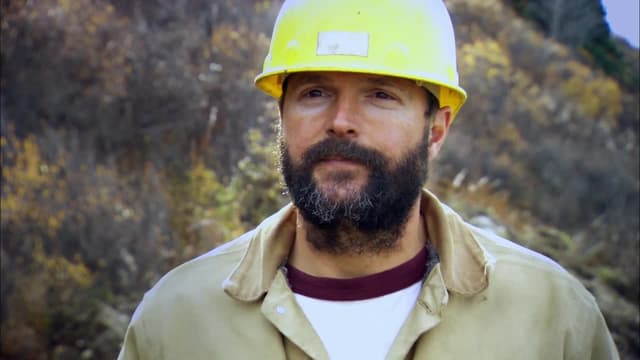 S04:E08 - Double Down