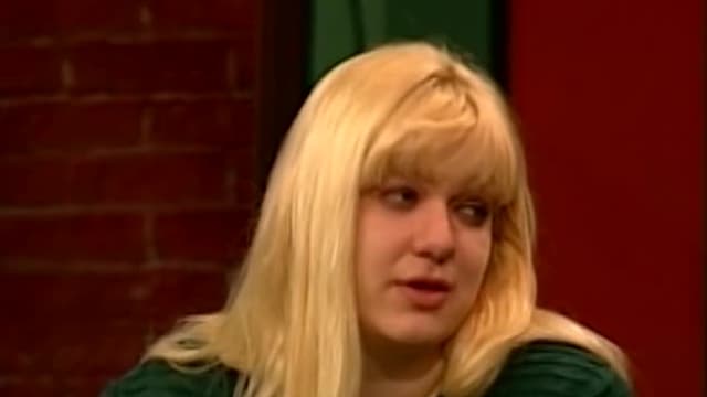 S07:E104 - Attack of the Ex-Lovers