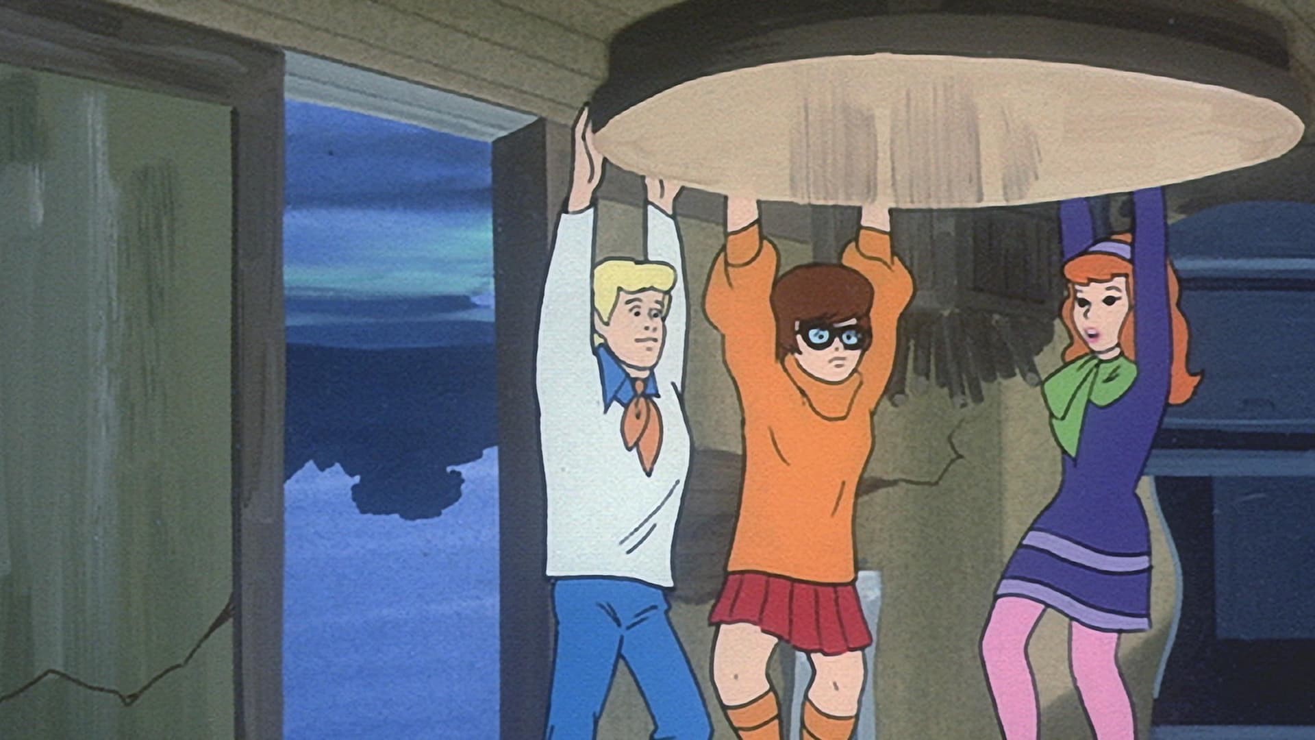 Watch The New Scooby-Doo Movies S01:E01 - Ghastly Ghost Town - Free TV