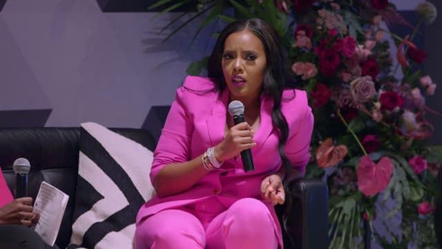 S04:E19 - Everyday We Strugglin