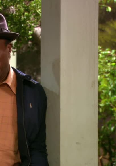 S01:E08 - Everyone Plays poster