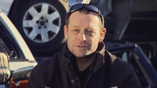 S01:E09 - The Ambulance