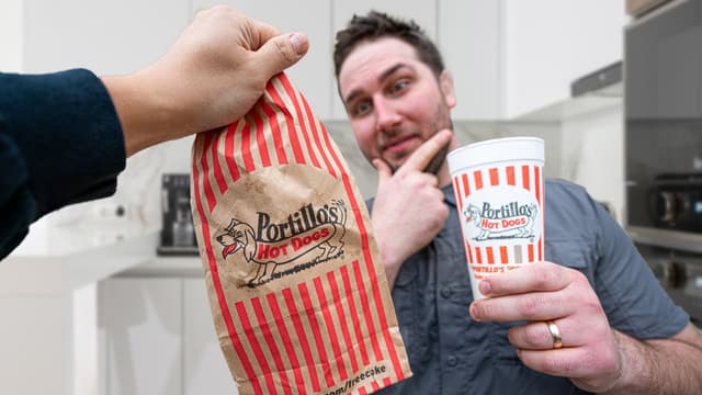 S01:E04 - Portillo's