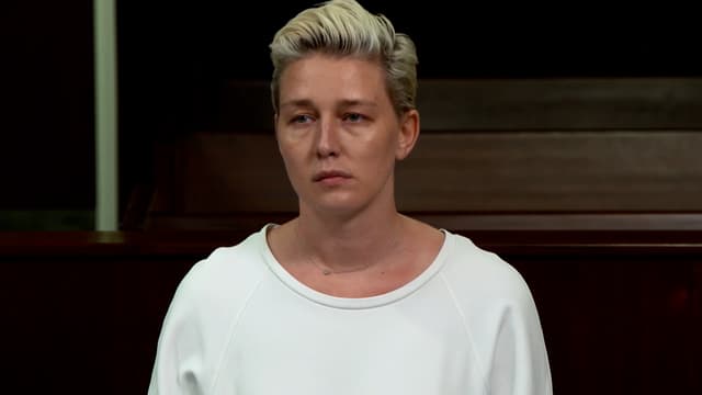S01:E03 - Fed Up With Step Father / People Got Touched