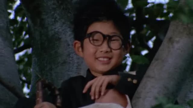 S01:E32 - Wintry Wind Monster! Matasaburo of the Wind