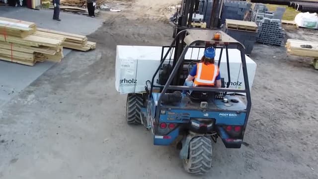 S01:E08 - Forklift for Kids With Handyman Hal / Construction Equipment / Fun Videos for Kids
