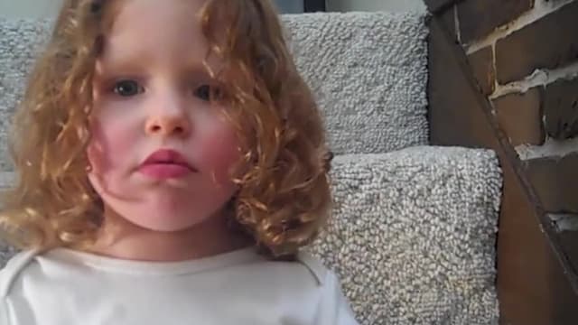 S01:E10 - The Good, the Dad, and the Snuggly