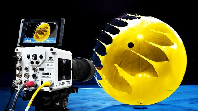 S01:E05 - How We Filmed a LIGHT SHOW at 5,000fps