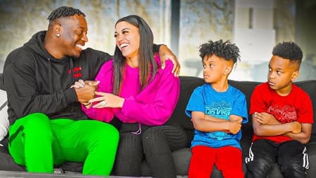 S01:E02 - Try Not to Laugh Challenge