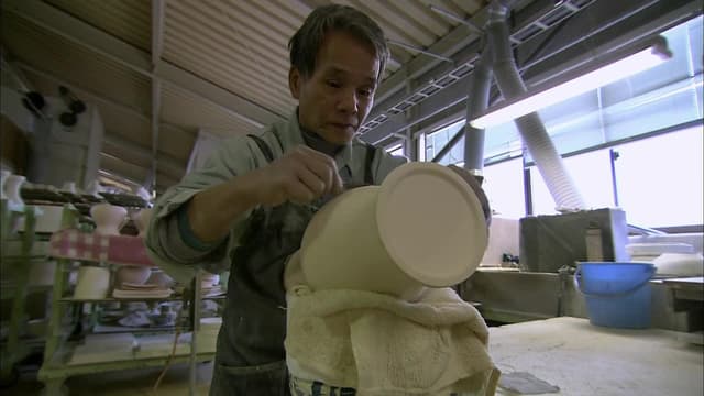 S08:E15 - Caviar and More