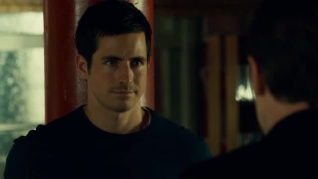 S03:E08 - Now You See Him