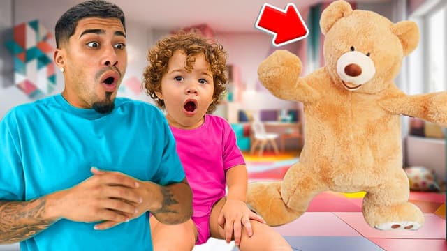 S10:E18 - Teddy Bear Prank