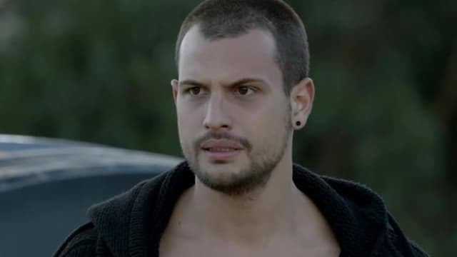 S01:E38 - Heroe