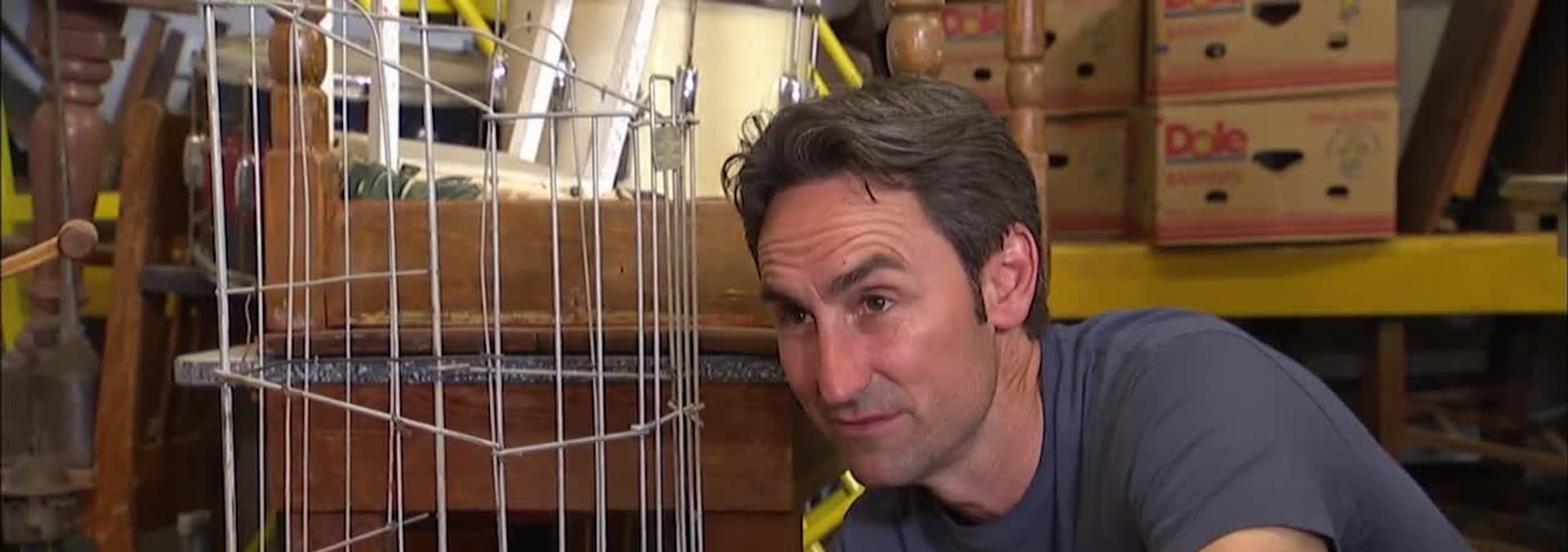 Watch American Pickers S02:E05 - Getting the Boot - Free TV Shows | Tubi