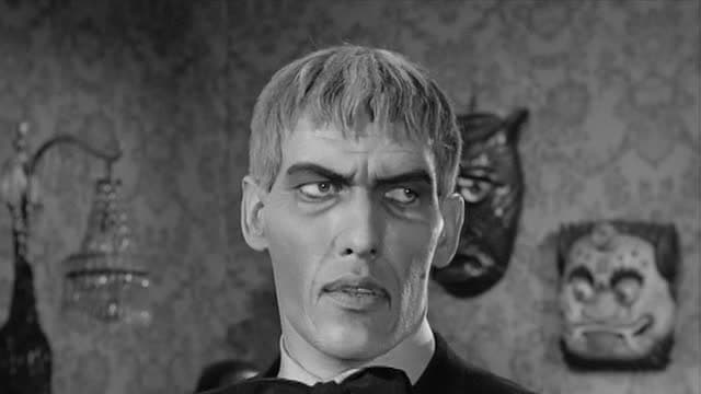 S01:E33 - Lurch, the Teenage Idol