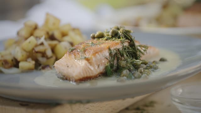 S01:E03 - Turkey Tenders & Salmon With Lemon & Dill