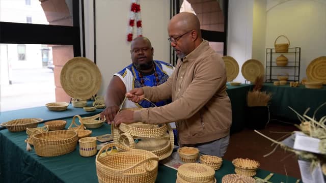 S01:E04 - Unwinding & Weaving