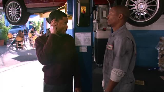 S07:E11 - Wrong Side of the Tracks