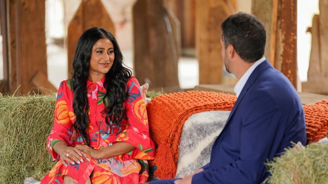 S01:E01 - Let the Dating Begin!