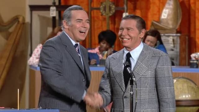 S06:E19 - Milton Berle Is the Life of the Party