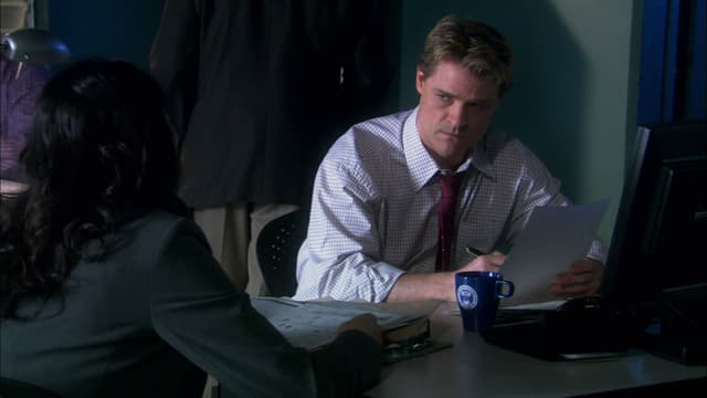 S01:E19 - Wrapped