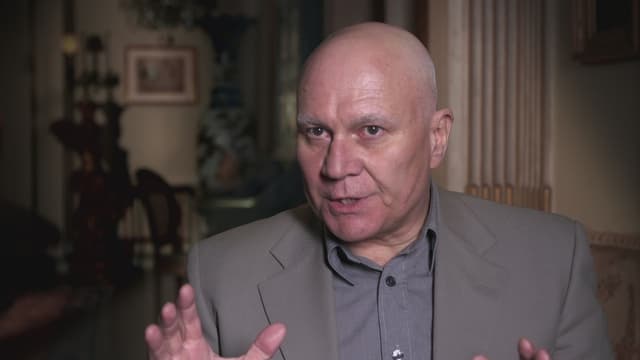 S13:E05 - The Desert Codes