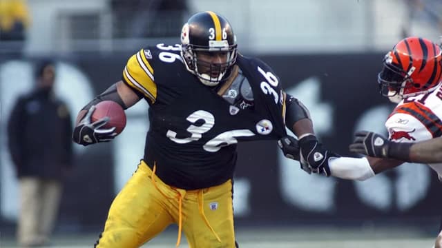 S25:E01 - Episode 1 / Episode 2