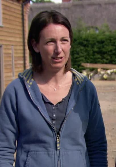 S01:E10 - Warwickshire: Mark and Abigail poster