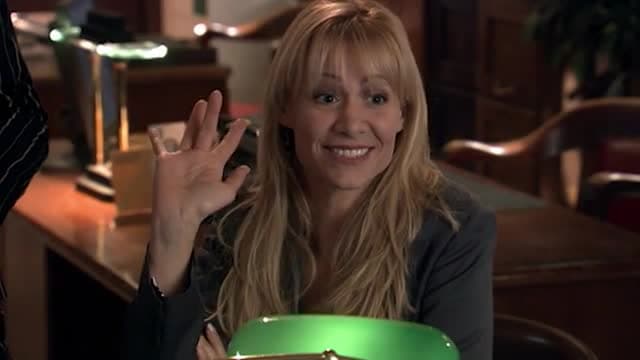 T03:C302 - S03:E302 - Did She or Didn't She?