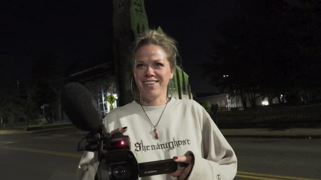 S01:E03 - She Took an Axe