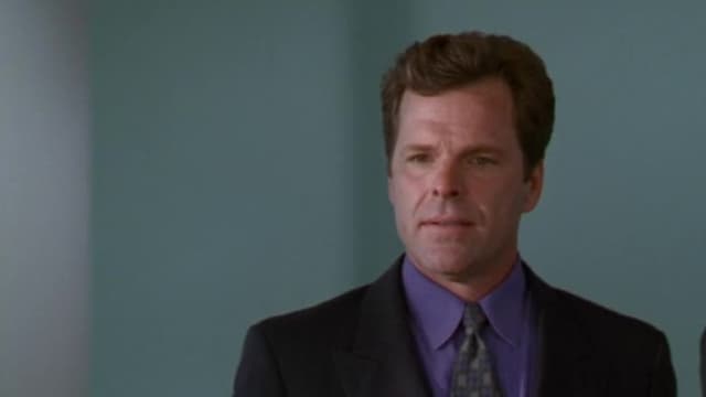 S02:E07 - Stop or Val's Mom Will Shoot