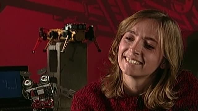 S01:E18 - Robots