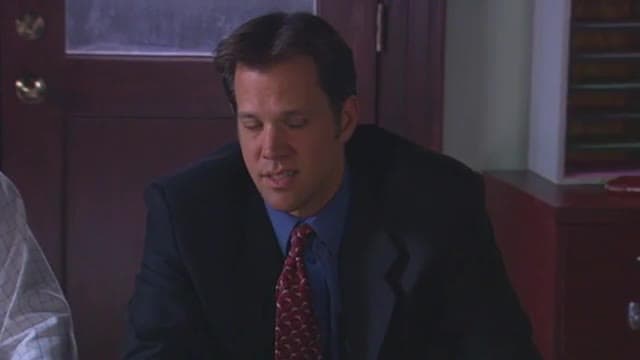 S01:E110 - Diplomatic Immunity