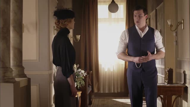 S01:E12 - Episode 12