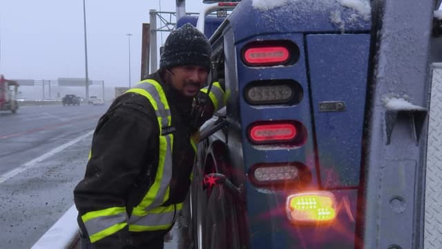 S05:E05 - I'm on My Way