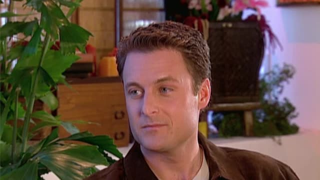 S02:E01 - The Bachelor: Revealed