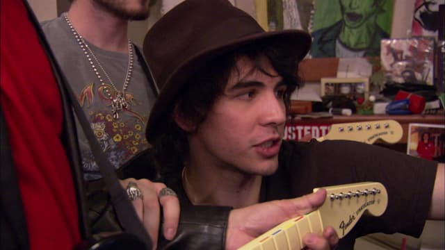 S03:E23 - Happy Birthday...to Whom?