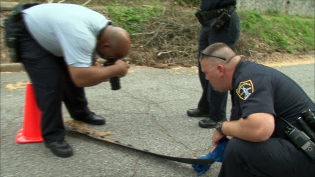 S11:E14 - Blood Alley/Bad Deal