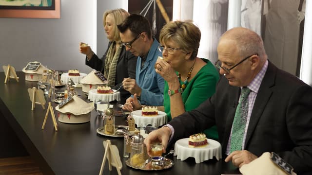 S10:E45 - Banquet