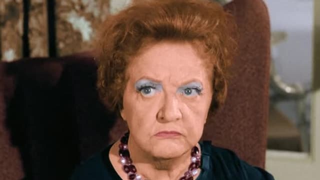 S01:E27 - There's No Witch Like an Old Witch