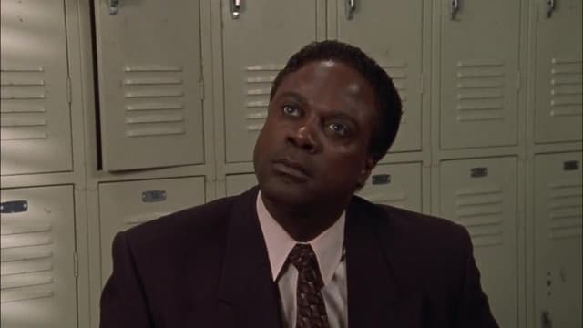 S07:E13 - Good Cop, Bad Cop