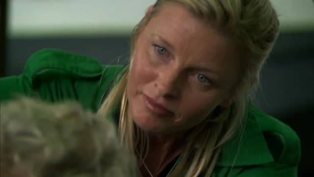 S11:E13 - Stepping Up