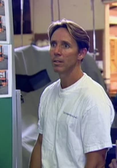 S01:E02 - Friends in Small Spaces poster
