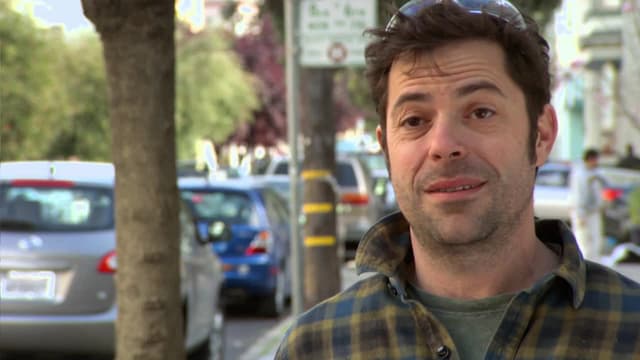 S01:E04 - Glamorous Music Lounge