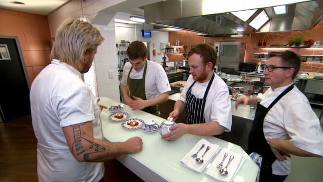 S11:E39 - Northern Ireland Dessert