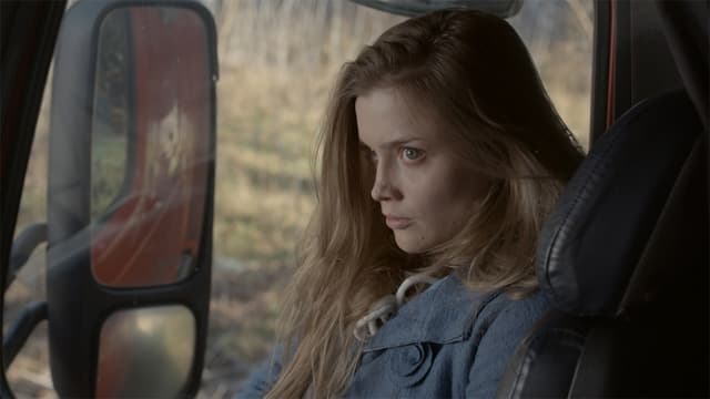 S01:E03 - A Mother's Dilemma