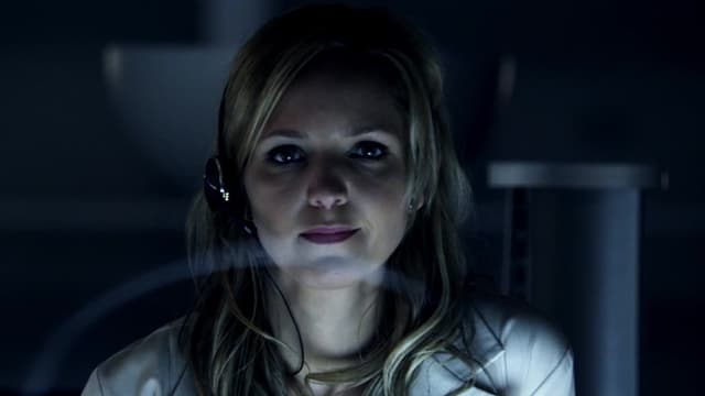 S01:E02 - Family Secrets