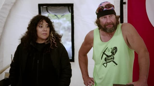 S01:E10 - Make or Break