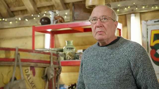 S08:E11 - Marching Bass Drum, Frog Mug, Windmill